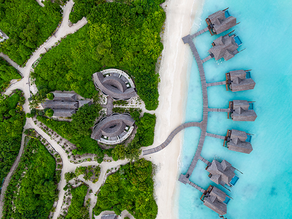 Hideaway Beach Resort Maldives Dhonakulhi Island