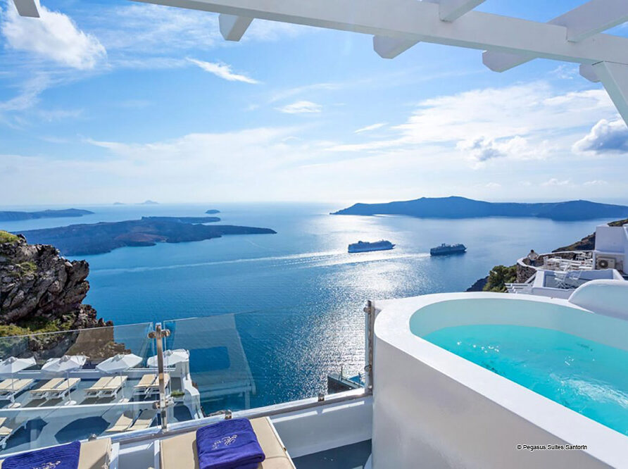 Pegasus Suites Hotel Santorin