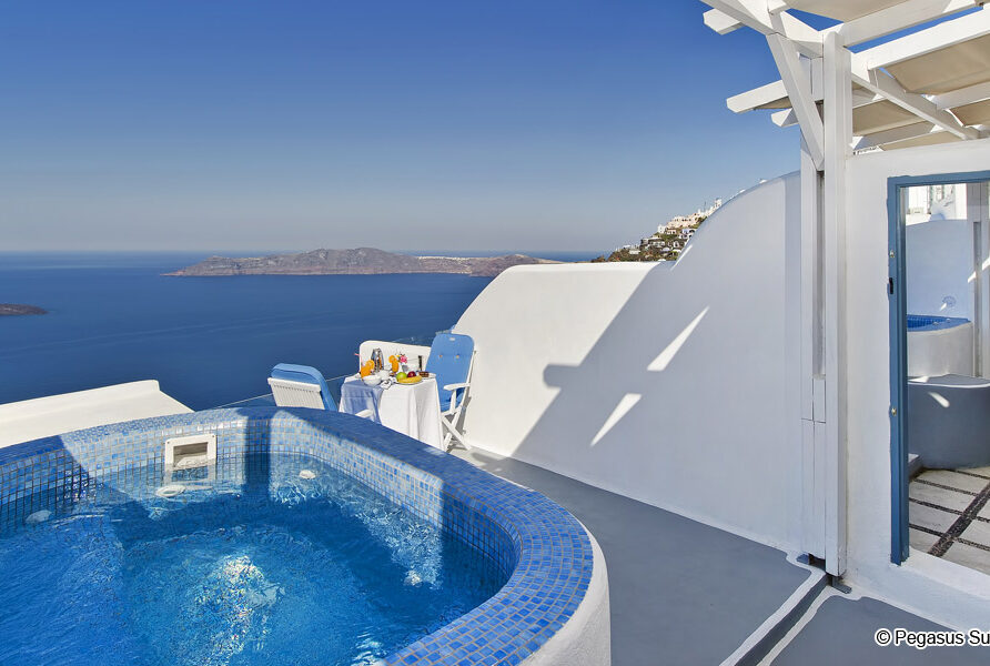 Pegasus Suites Hotel Santorin