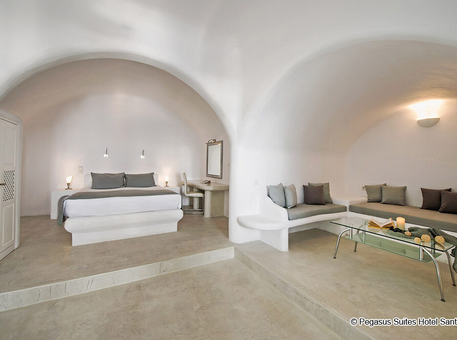 Pegasus Suites Hotel Santorin